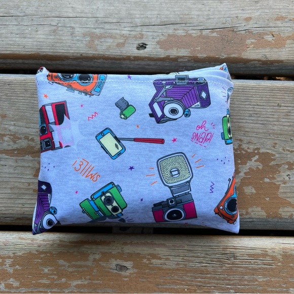 Smart Bottoms Camera Print Tote Bag - Picture 4 of 6